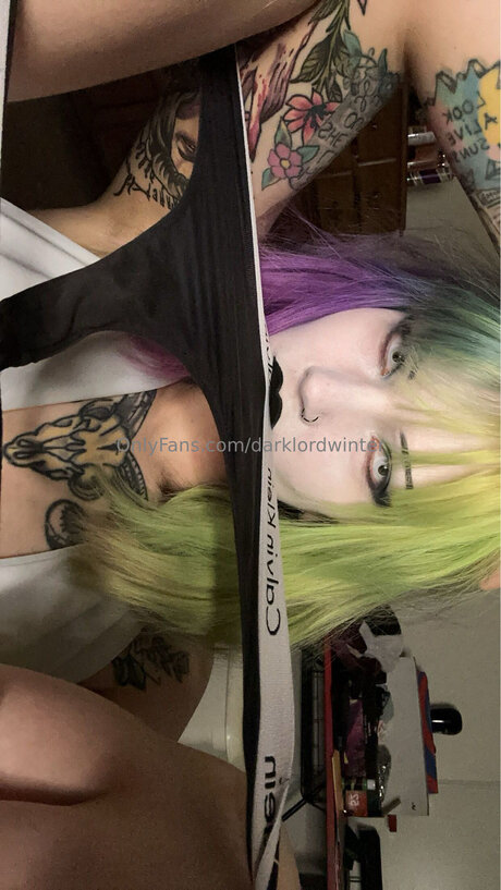 双子のOnlyFans セクシー ギャラリー