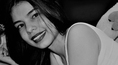 Emmily 素敵な女優 写真