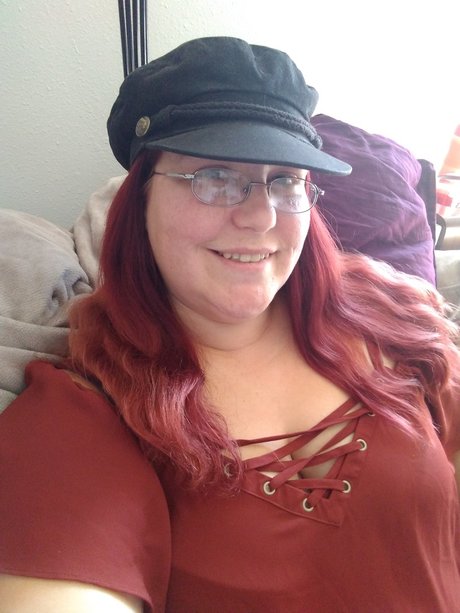 Faith Black ポルノモデル 写真