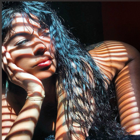 Nanda Playmatefree ポルノ女優 写真