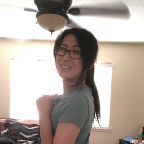 ZiaCristal トップモデル 写真