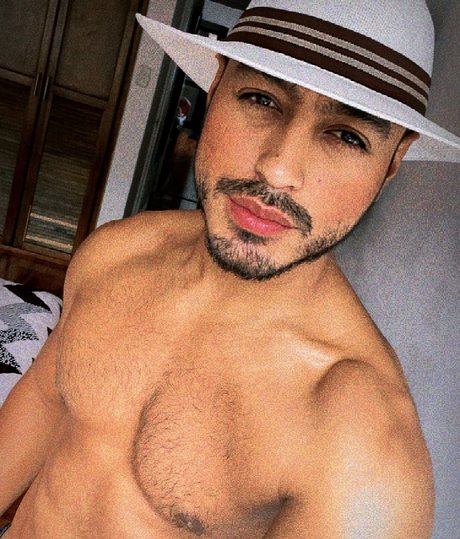 Cristian Su rez ヌード女優 写真