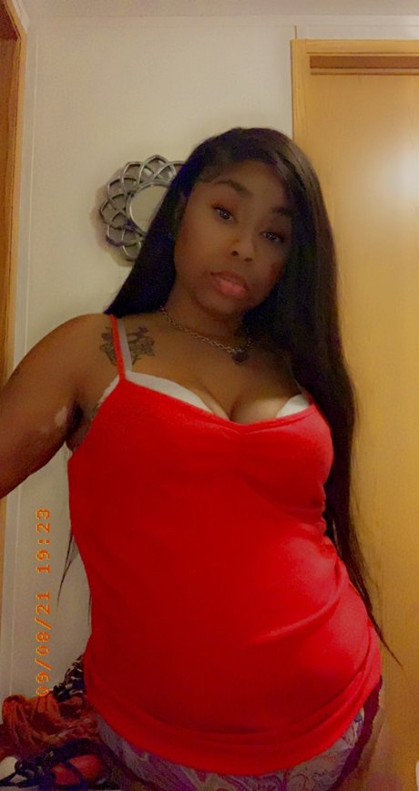 Nia MzCarameldeluxxx8 完璧なモデル 写真