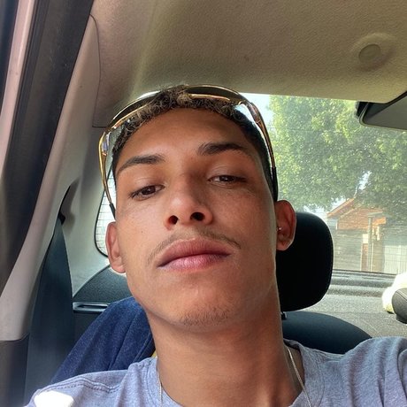 大きなチンポをしゃぶるOnlyFans 無料ヌード アーカイブ