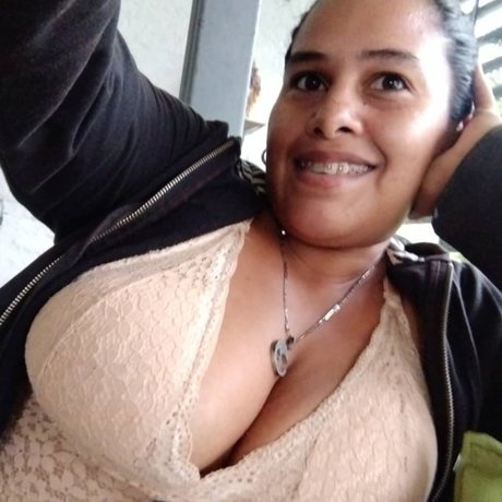 Nelly Castro トップモデル 写真