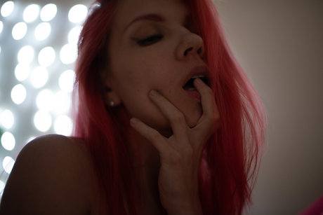 Nelke Sun ポルノスター トップ 画像