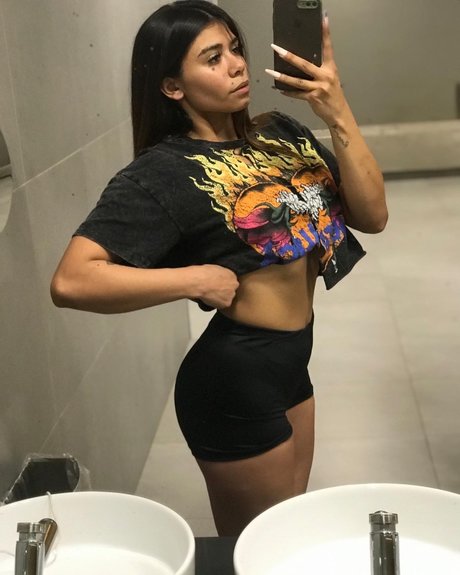 ガレガオンリーファンズ ヌード 写真