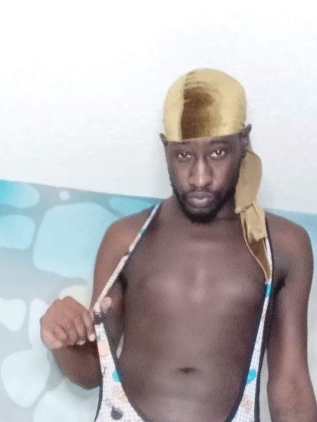 Emile Per ona トップスター 写真