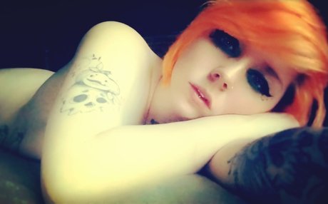 Thorne Wilde ポルノ女優 ギャラリー