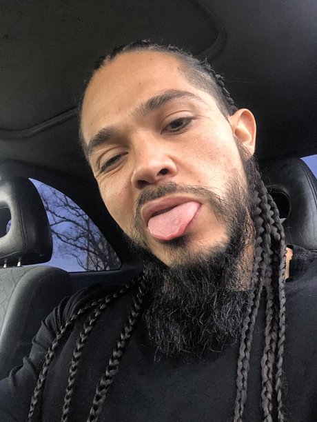 Cali Made 美しいモデル ギャラリー