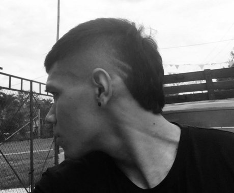 Nicolas hermandez xxxモデル 画像