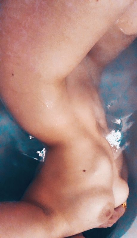 Naomi Freek セクシーモデル アーカイブ