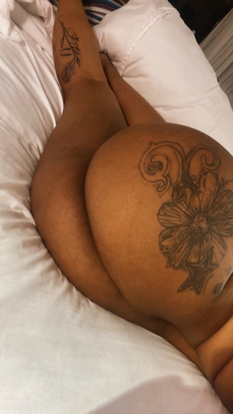 BELLA ROSE_ アートモデル 写真