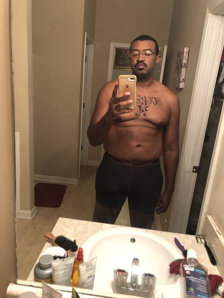 MFNVIC セックス女優 写真