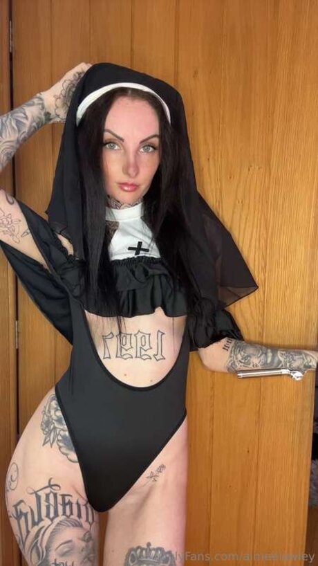 Aimee_ 女優 写真