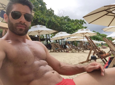 Alex Sillva スター ヌード 写真