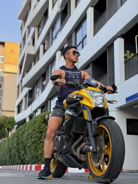 BANK xxxポルノスター 写真