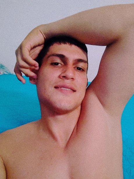 Nixon Rodriguez ホットなモデル ギャラリー