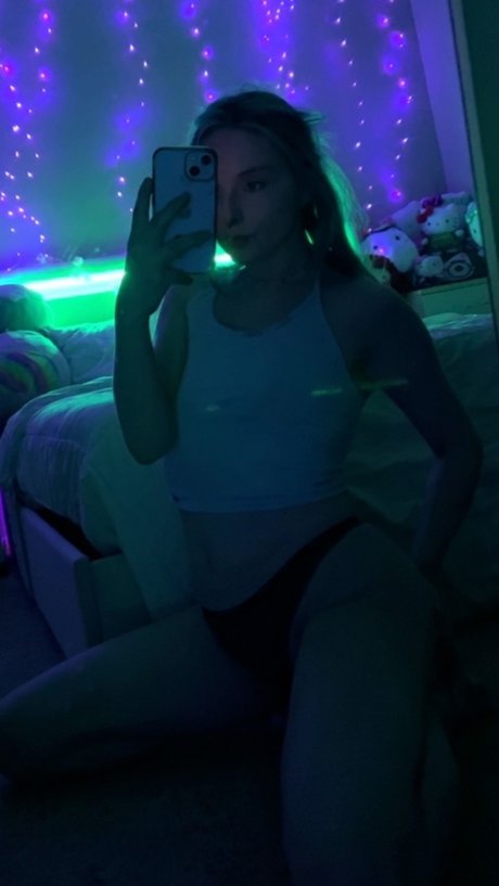 Vanilla Milfshake ポルノスター 写真