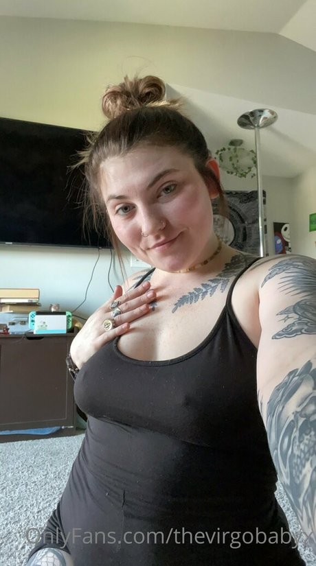 官能的なOnlyFans セクシー裸 写真