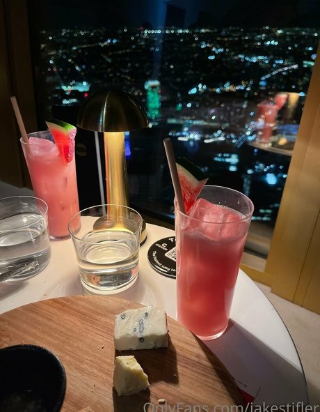 jakestifler ポルノスター トップ 写真