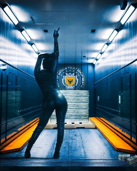 Kiera Please ポルノスター 画像