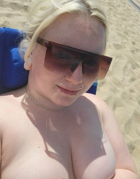 p enrose ポルノスター 写真