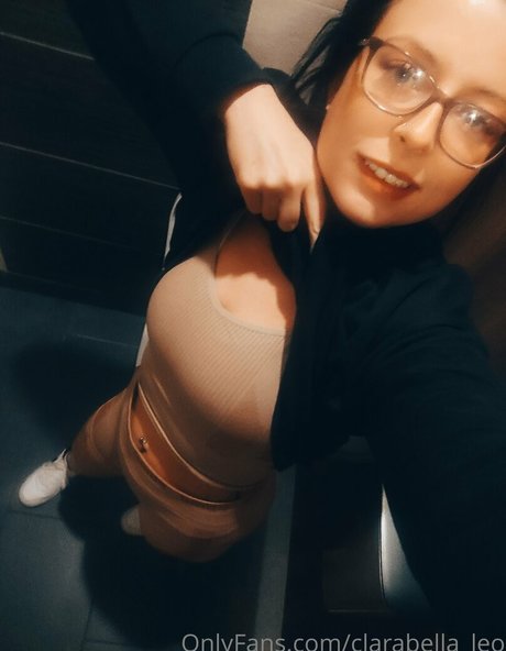 clarabella leo ヌードモデル ギャラリー