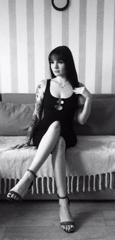 blackyusti ホットモデル 画像