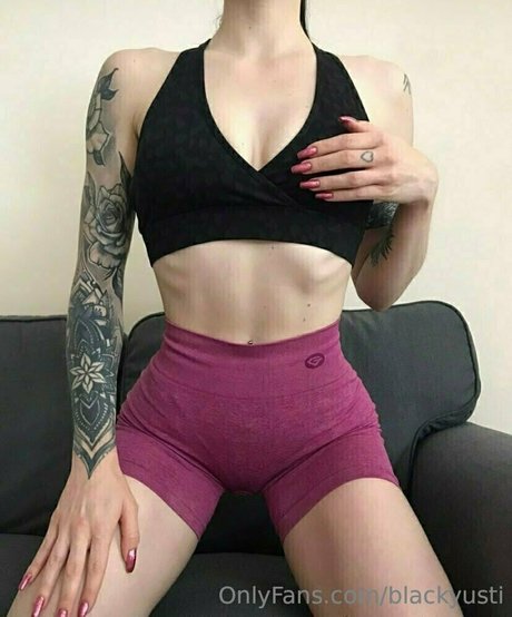 blackyusti 高品質スター 画像