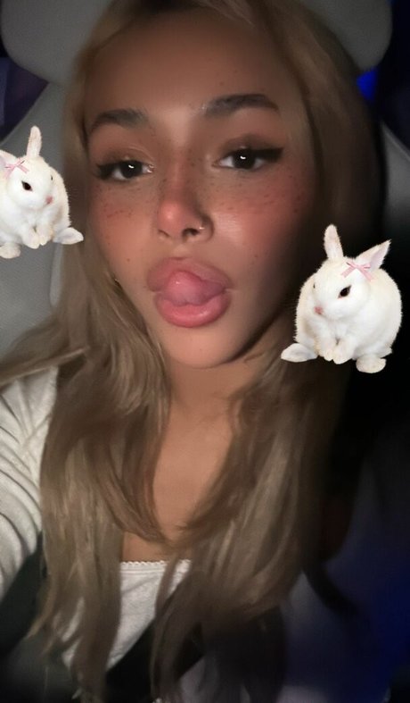 シシーオンリーファンズ ベスト 写真