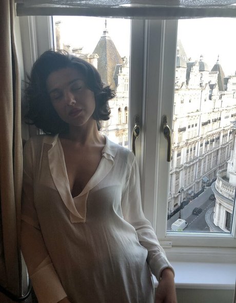 スリムな熟女OnlyFans HD 写真