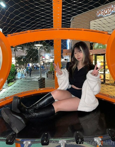 Aryminh ホットなポルノスター ギャラリー