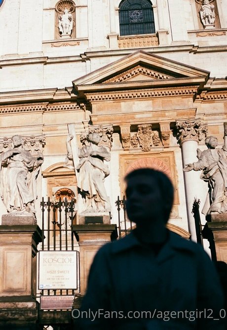 agentgirl2 0 エロティックモデル 写真