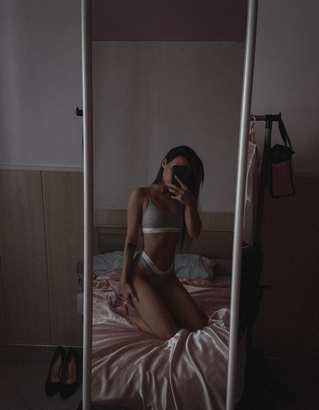 金髪の小柄なOnlyFans ホットxxx ギャラリー