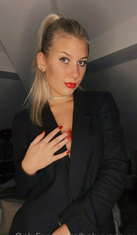 babyyzoeyy 可愛いモデル ギャラリー