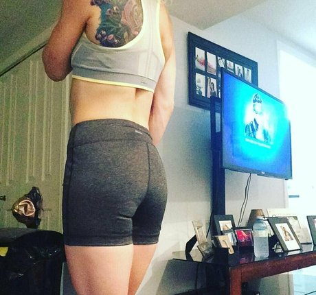 brittanybtchx ヌードモデル 画像