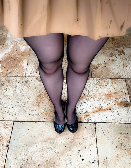 _elaena_ 女優 写真