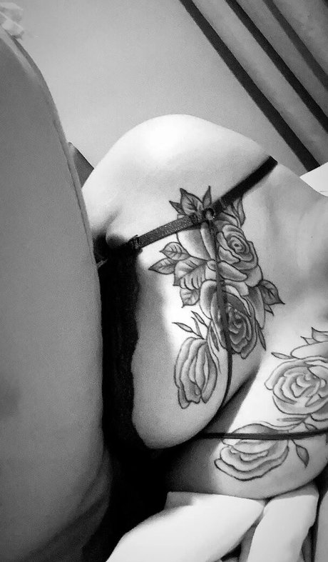 Girl Evelyn 独占スター 写真