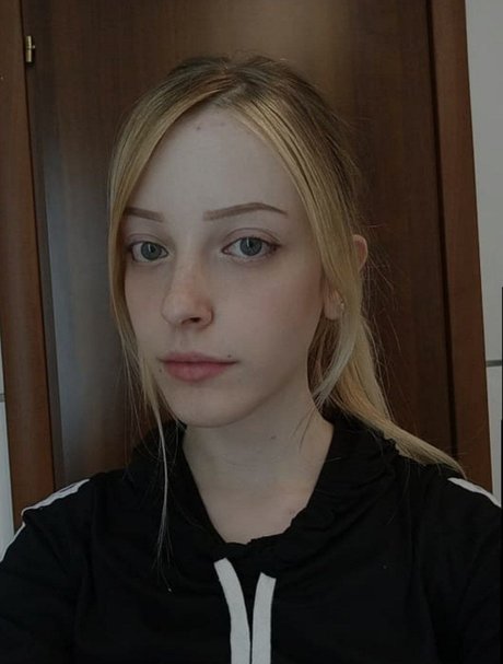 OnlyFansを無効にしました アダルト ギャラリー