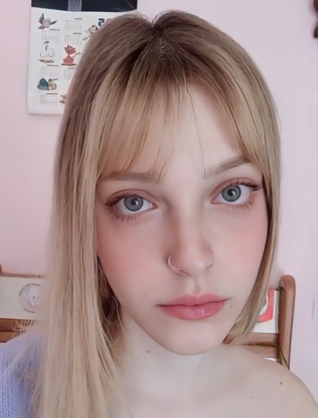 Agnese Innocente セクシーモデル アーカイブ