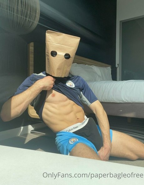 paperbagfree ポルノモデル 写真