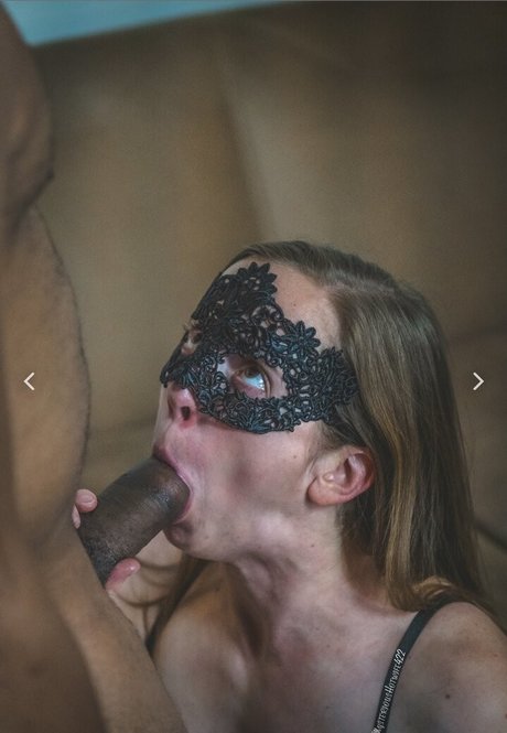 リップスオンリーファンズ 美しいxxx 写真