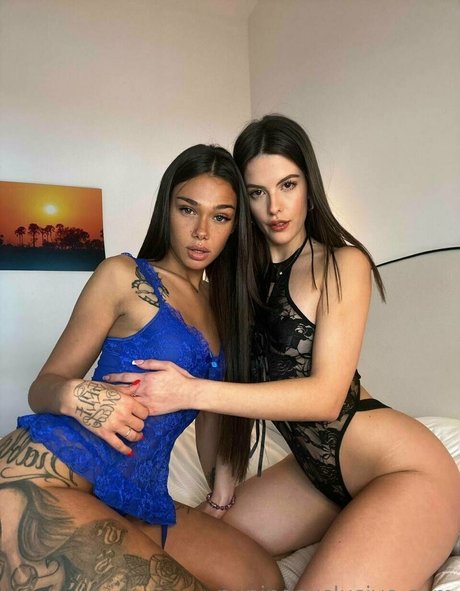 elisavimercati HDモデル 画像