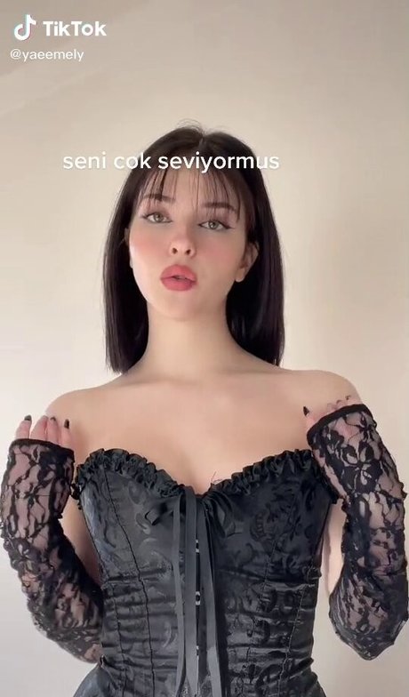 melisayamac profile image