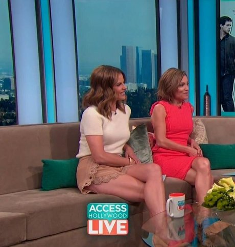 Natalie Morales ホット女優 写真