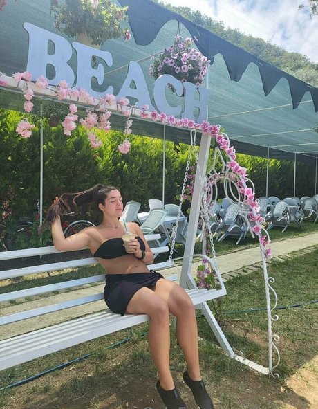 katzmin アダルトモデル 写真