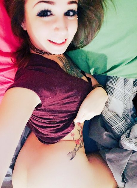 ティーンシーメールOnlyFans セックス 写真