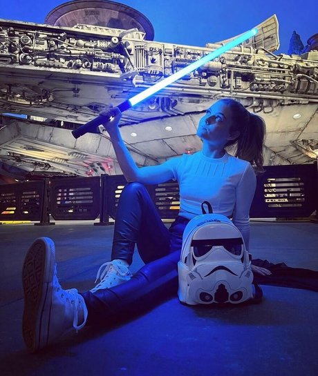 Mally Mouse ポルノスター 可愛い ギャラリー