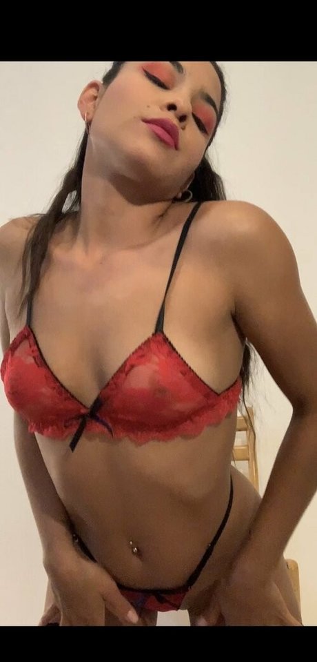 リップスオンリーファンズ 美しいポルノ 画像